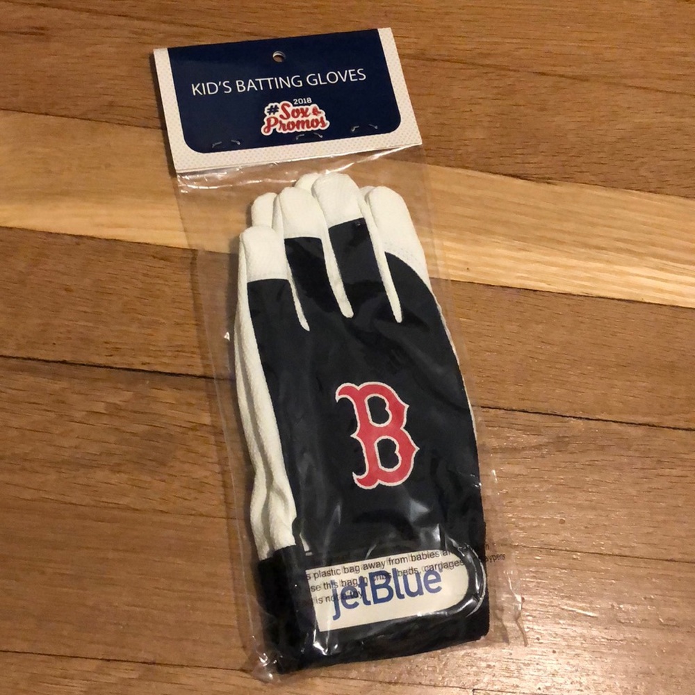 Boston Red Sox Batting Gloves NWT